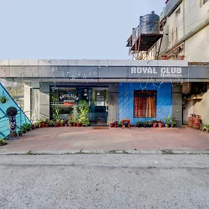 https://oyo-86052-royal-cottage.kerala-hotels.net