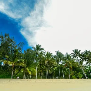 https://kewarra-beach-resort-spa.cairnshotels4all.com